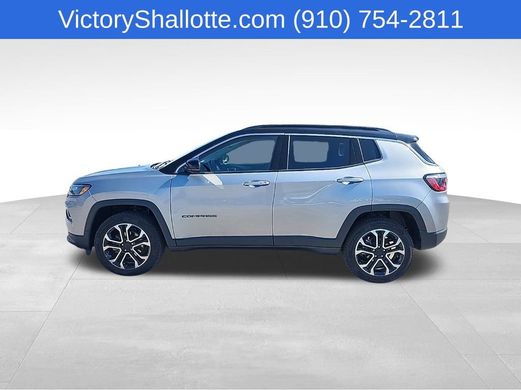 Used 2022 Jeep Compass Limited AWD/4WD image 16