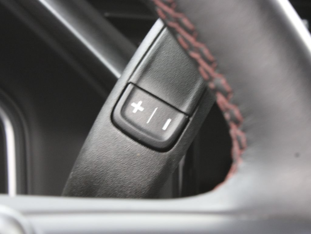 Used 2026 GMC Sierra 2500 AT4X w/ LPO, Black Badging Package AWD/4WD image 70