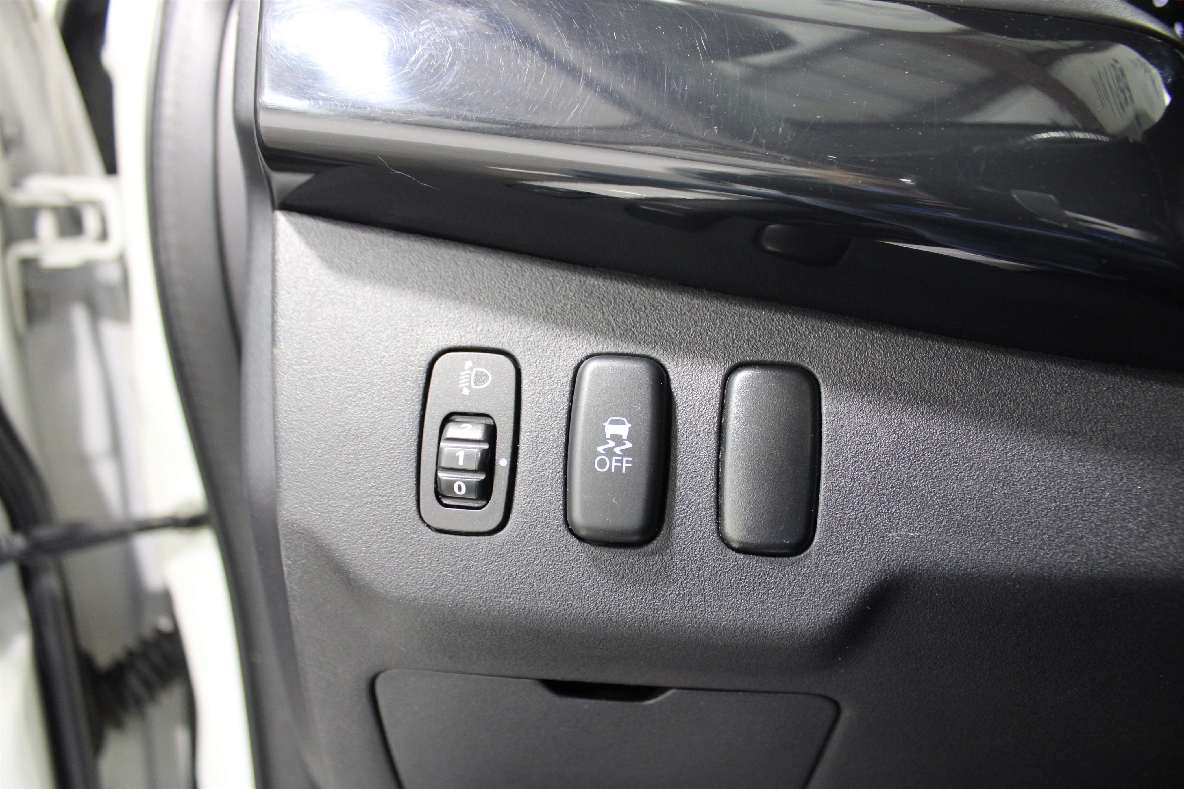 Used 2015 Mitsubishi Lancer Evolution MR AWD/4WD image 8