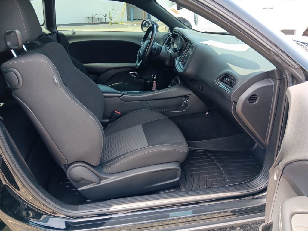 Used 2019 Dodge Challenger R/T Scat Pack RWD image 32