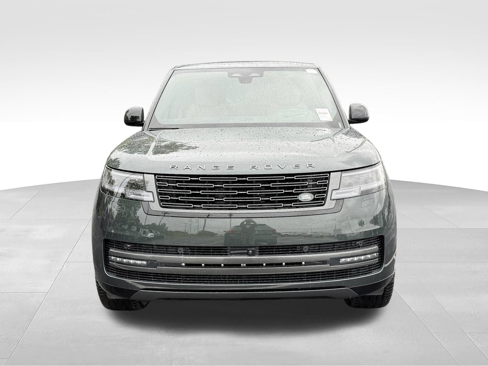 New 2027 Land Rover Range Rover Long Wheelbase SE AWD/4WD image 9