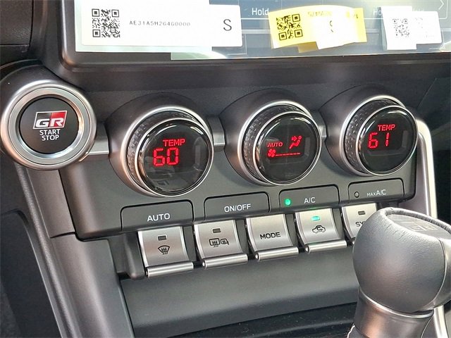 New 2025 Toyota GR86 image 13