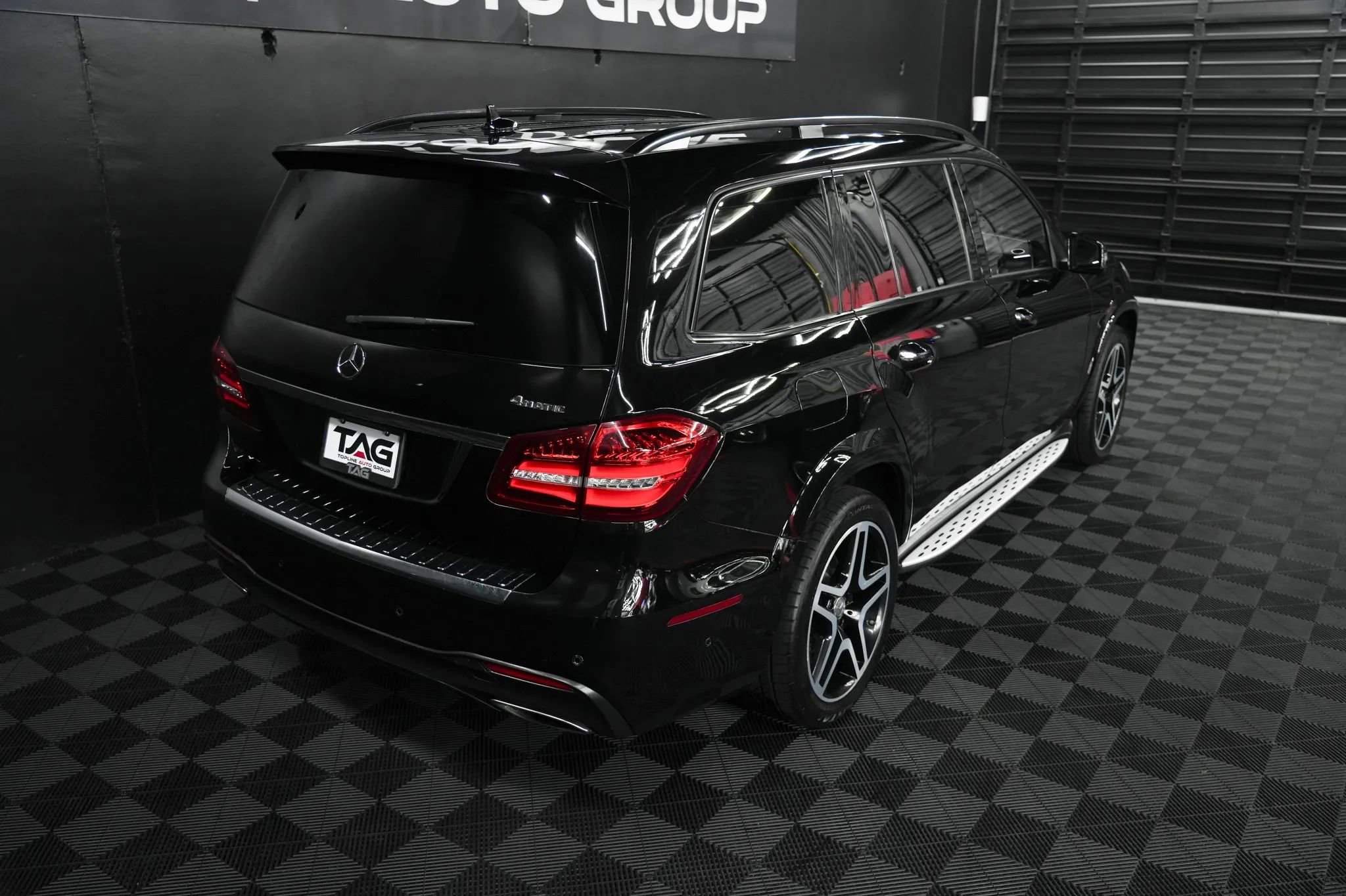 Used 2017 Mercedes-Benz GLS 550 GLS 550 Sport Utility 4D image 21