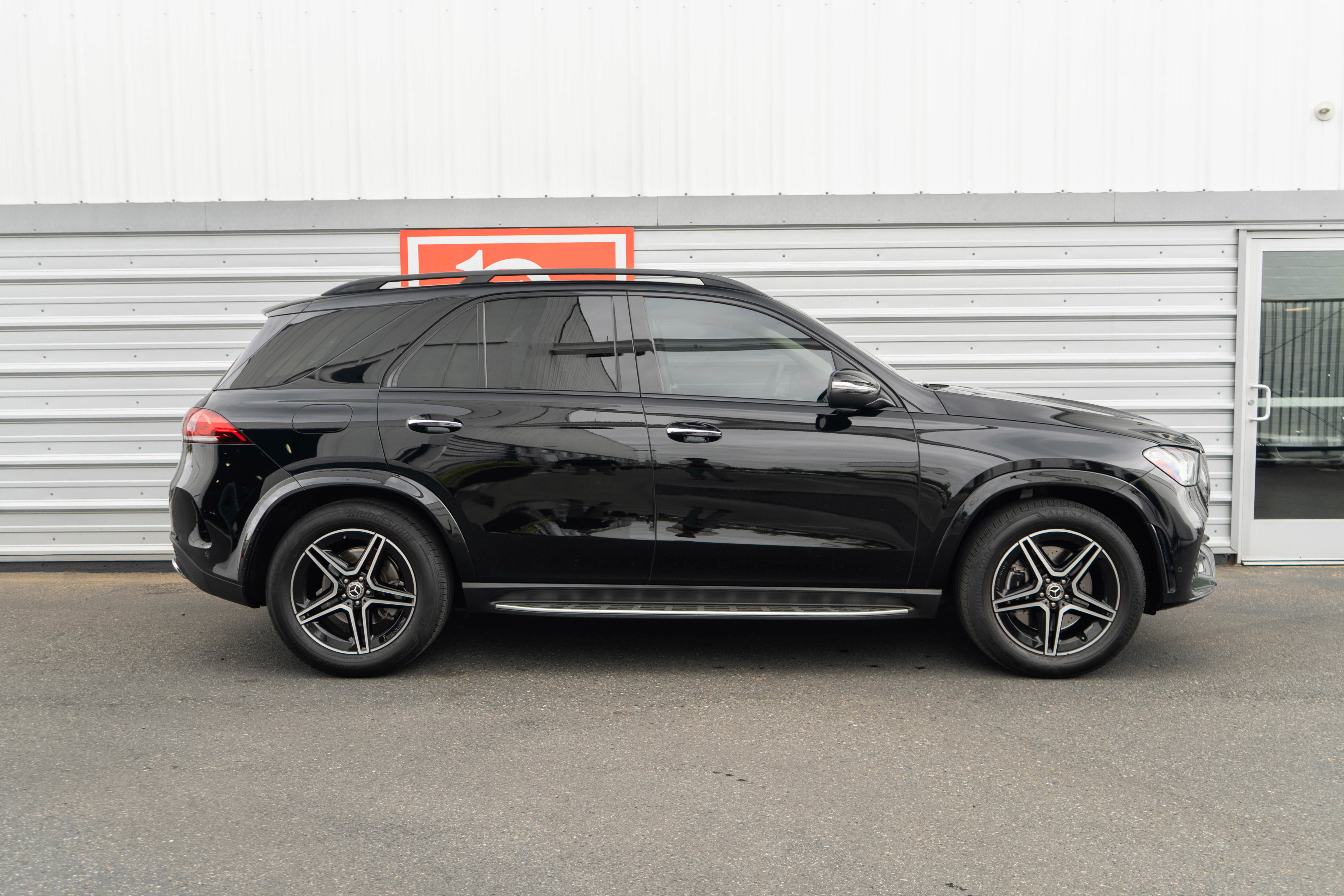 Used 2020 Mercedes-Benz GLE 350 4MATIC image 46