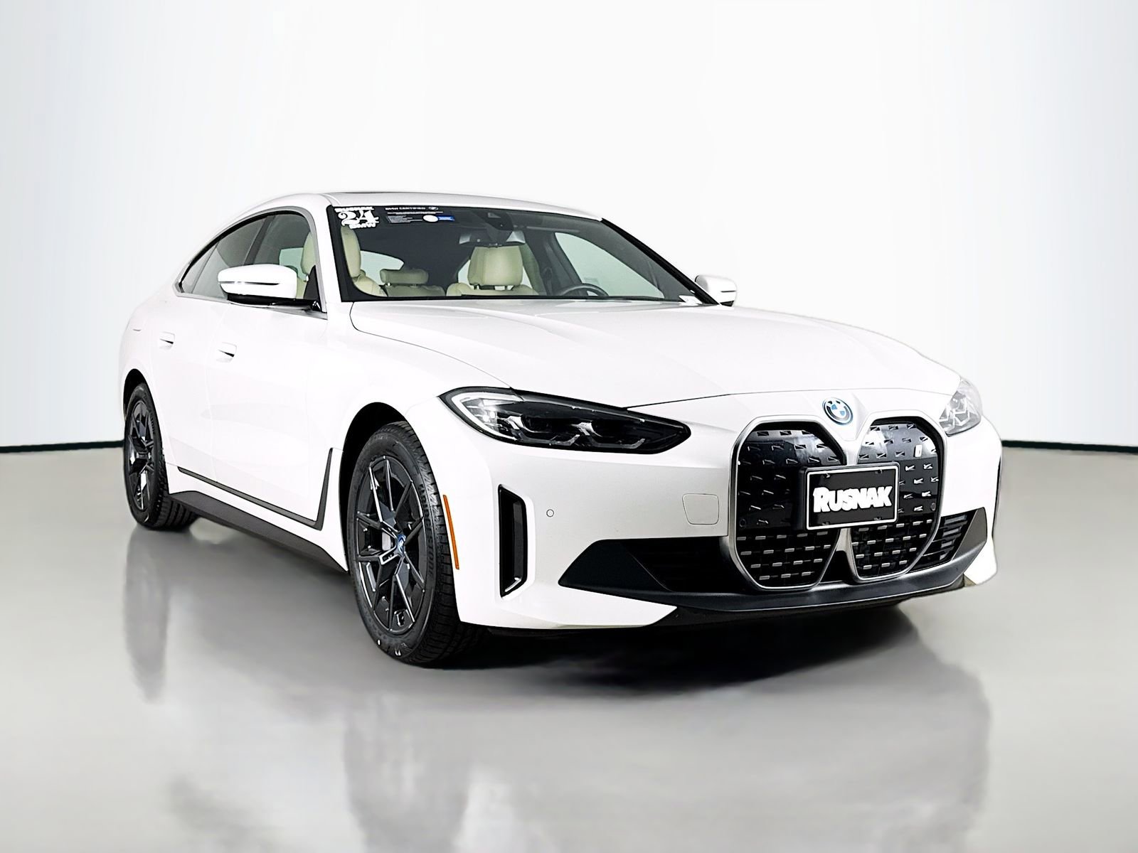 Certified 2024 BMW i4 eDrive35 w/ Convenience Package