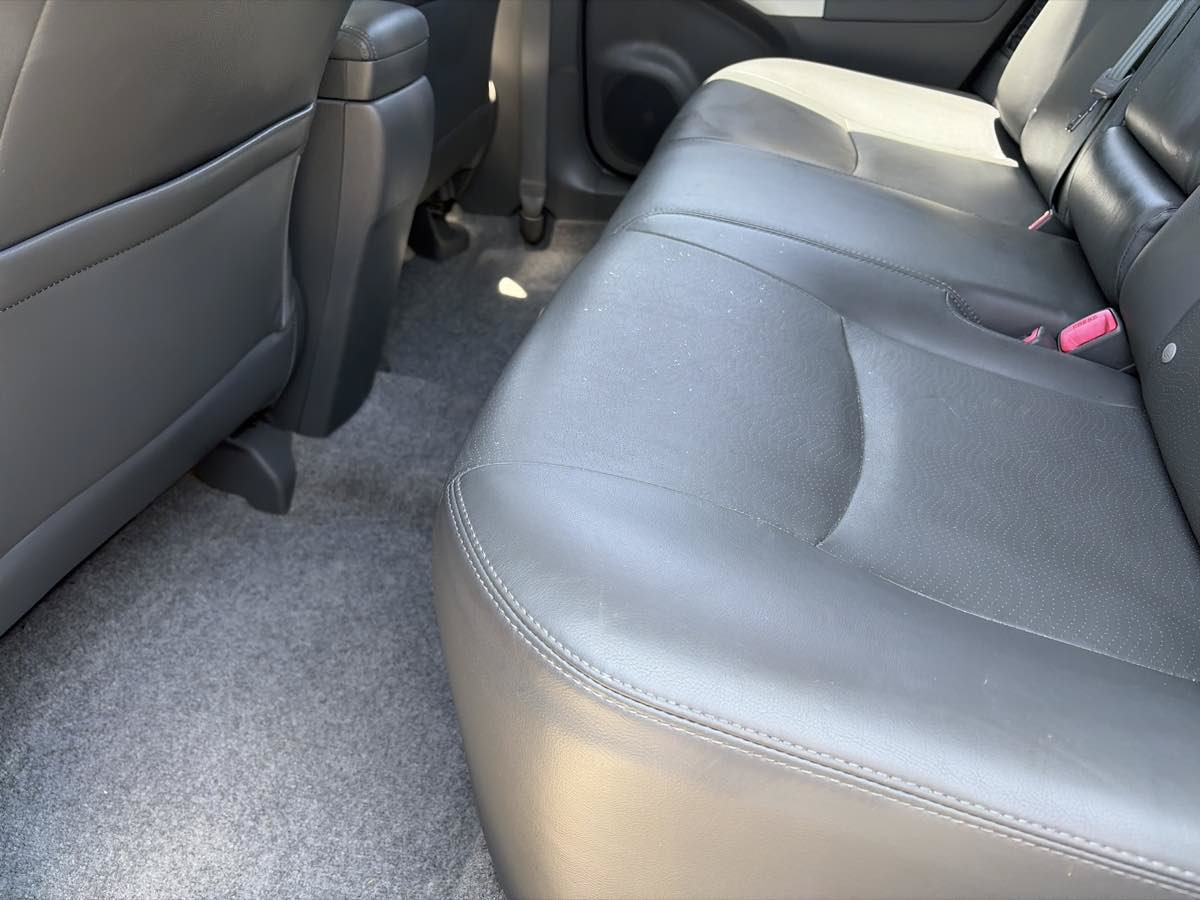Used 2011 Toyota Prius Four w/ Solar Roof Pkg FWD image 13