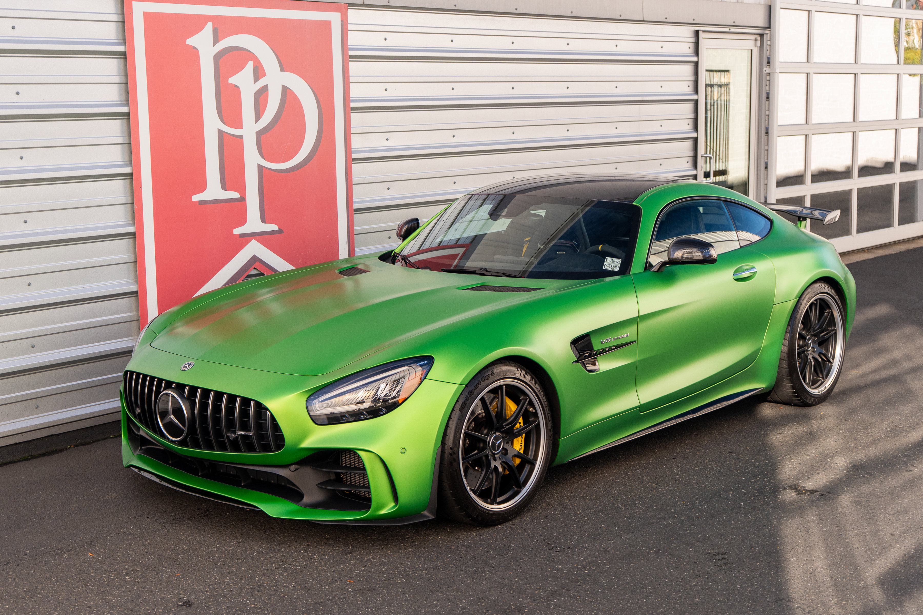 Used 2020 Mercedes-Benz AMG GT R image 52