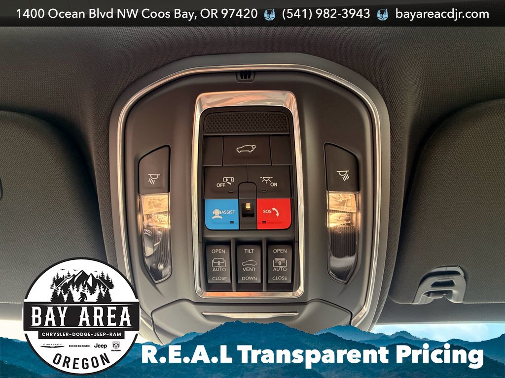 Used 2025 Jeep Wagoneer Series III w/ Premium Group I AWD/4WD image 23