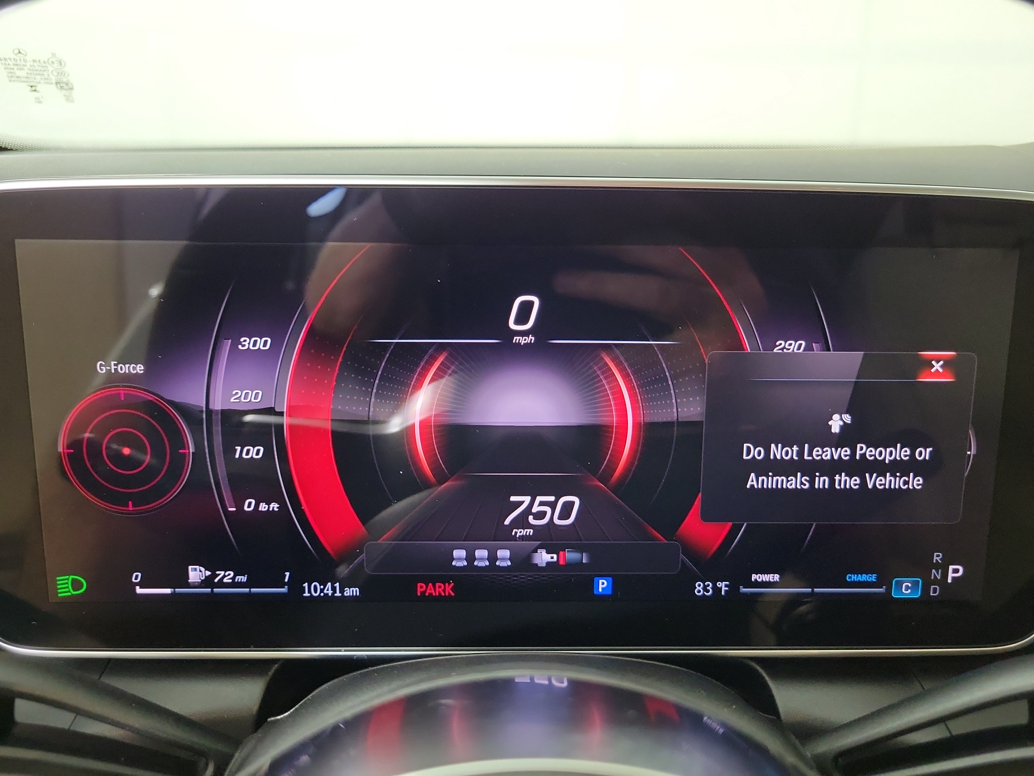 Used 2025 Mercedes-Benz GLC 300 4MATIC image 15