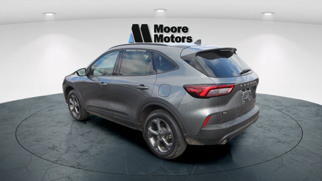 Certified 2025 Ford Escape ST-Line AWD/4WD image 5