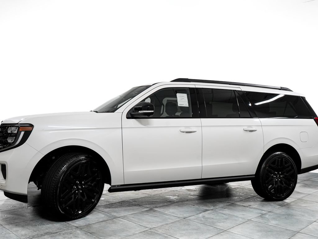 New 2026 Ford Expedition Max Platinum w/ Stealth Performance Package AWD/4WD image 4
