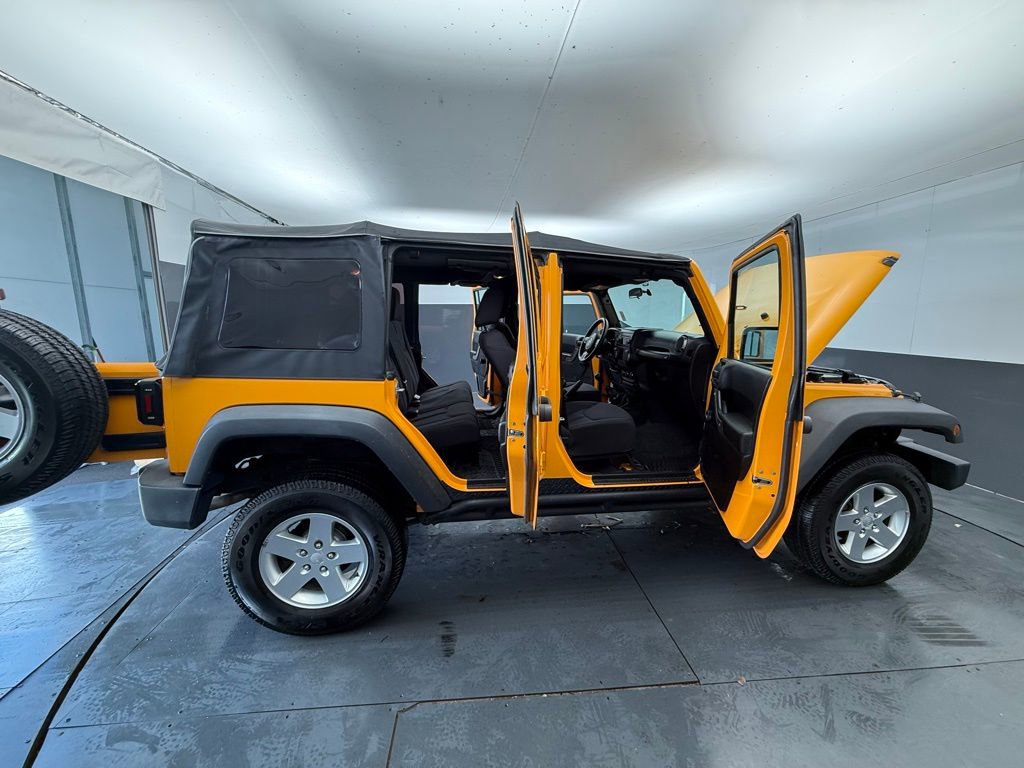 Used 2013 Jeep Wrangler Unlimited Sport image 20