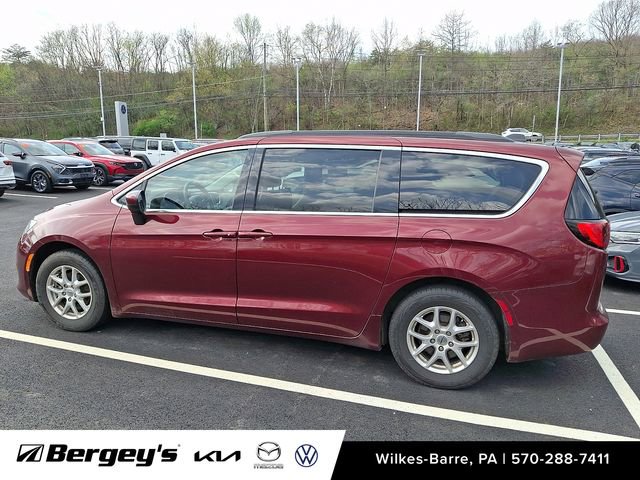 Used 2021 Chrysler Voyager Lxi FWD image 9