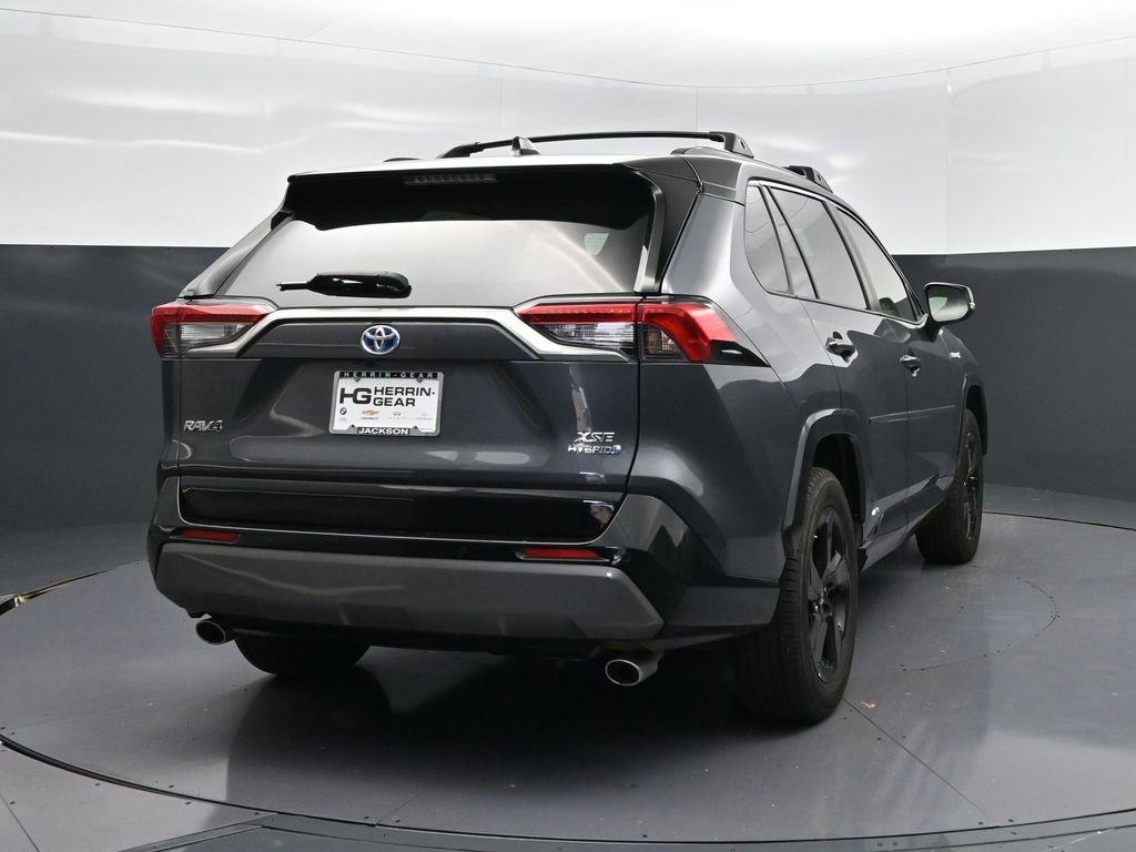 Used 2019 Toyota RAV4 XSE image 7