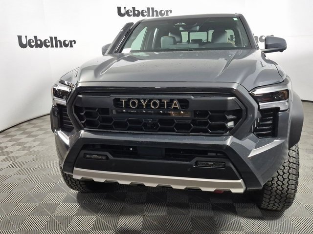 New 2025 Toyota Tacoma Trailhunter image 2