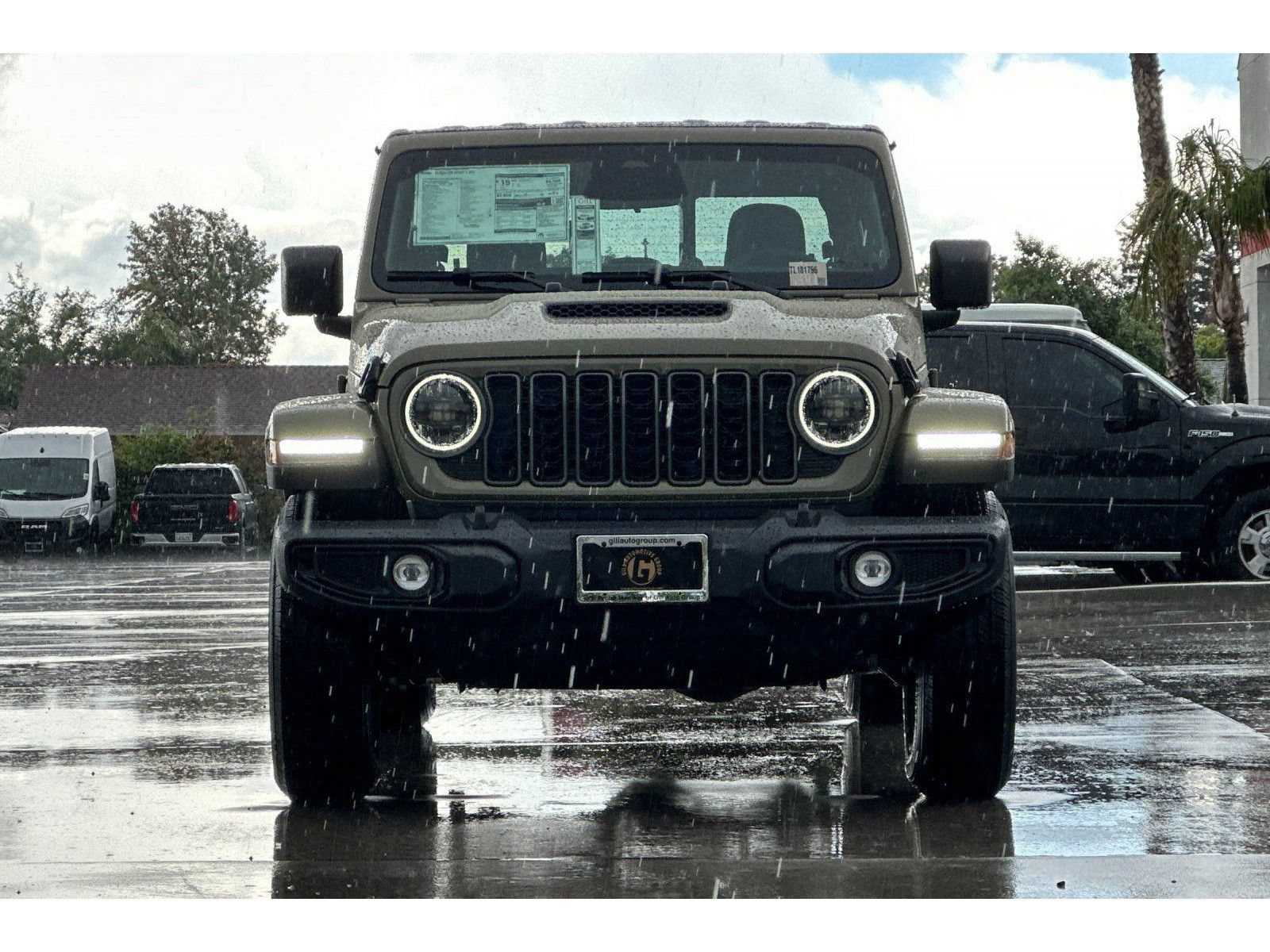 New 2026 Jeep Gladiator Sport AWD/4WD image 10