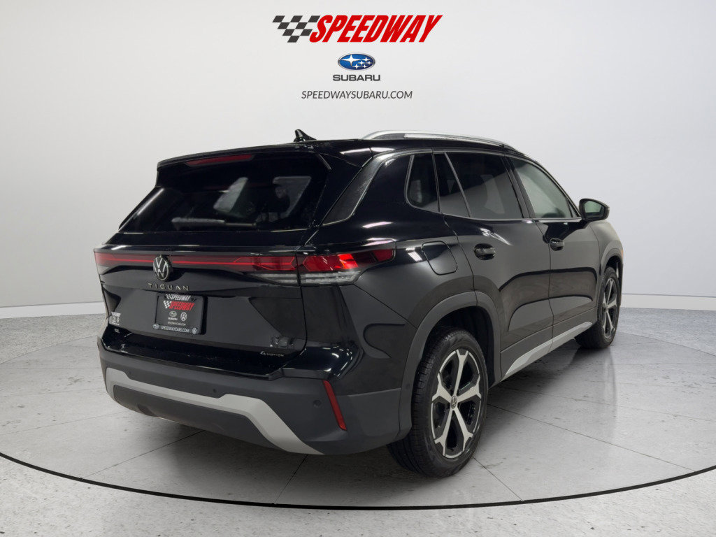 New 2026 Volkswagen Tiguan SE image 10