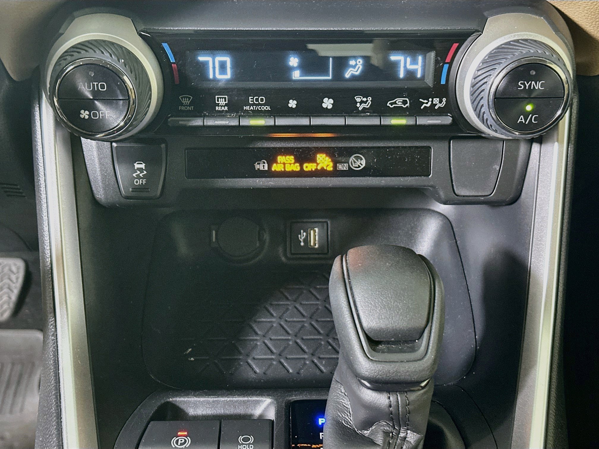 Certified 2023 Toyota RAV4 LE AWD/4WD image 22