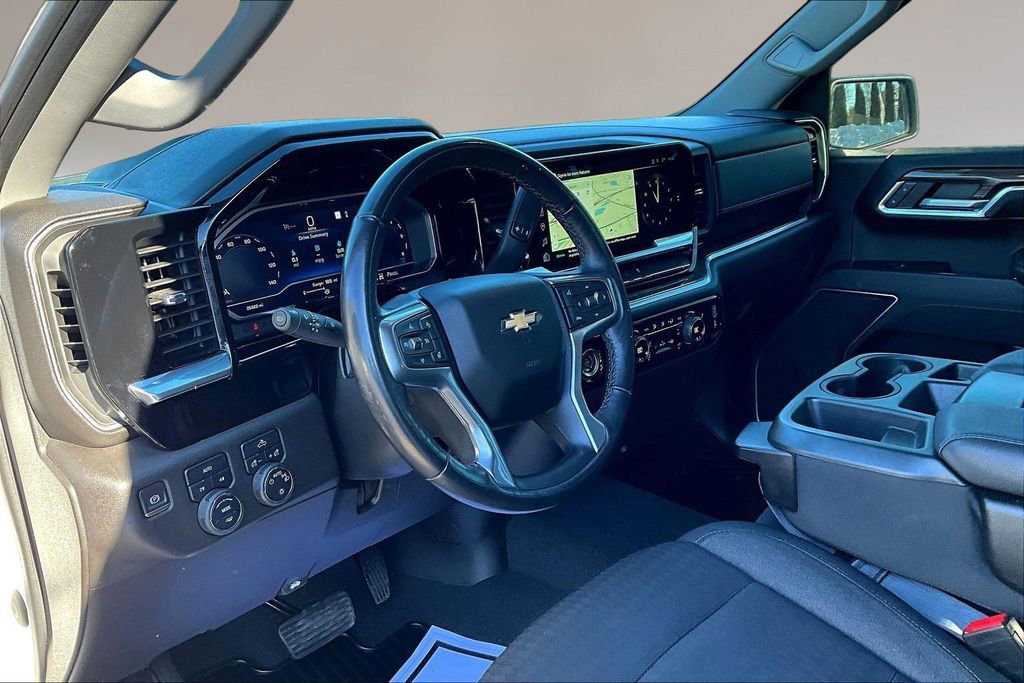 Used 2022 Chevrolet Silverado 1500 LT image 18