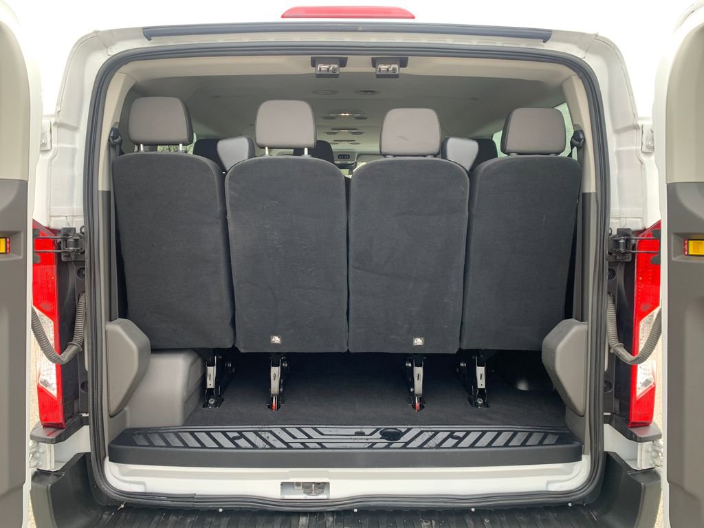 Used 2024 Ford Transit 350 XLT image 17