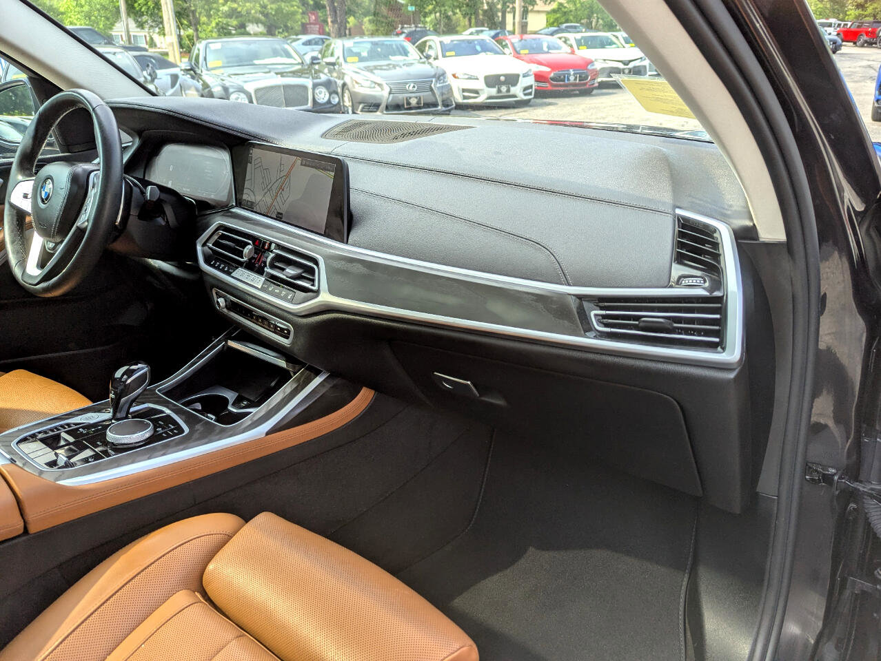 Used 2022 BMW X7 xDrive40i w/ Luxury Seating Package image 38