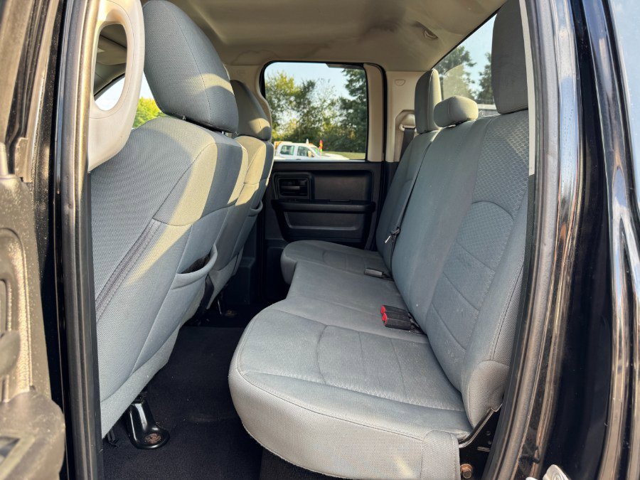 Used 2014 RAM 1500 ST w/ SXT Appearance Group image 16
