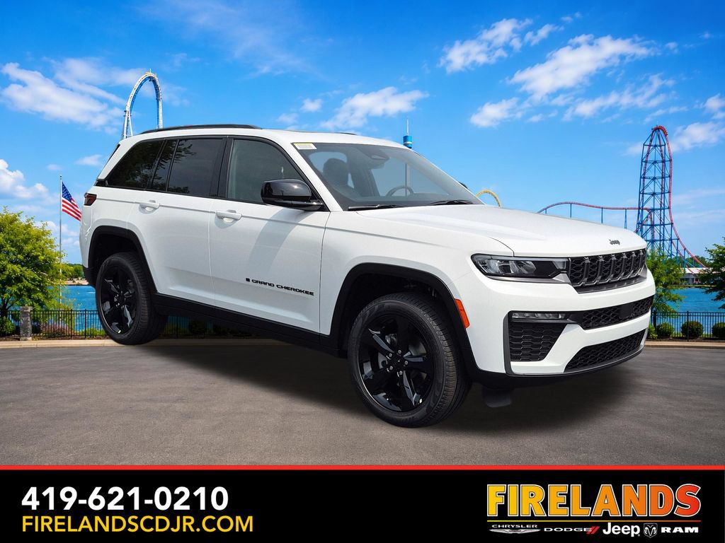 New 2026 Jeep Grand Cherokee Limited w/ Limited Altitude Package AWD/4WD image 1