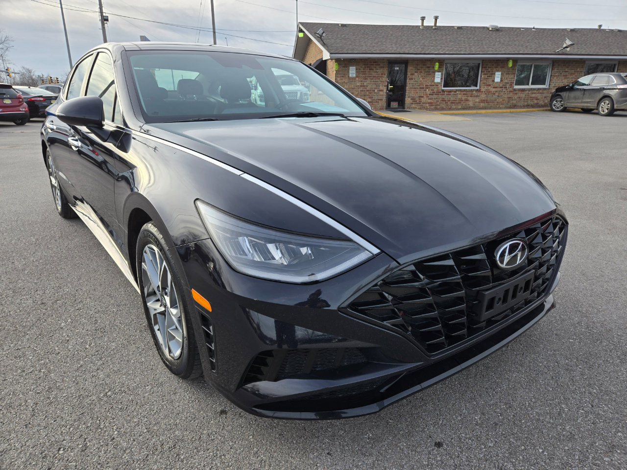 Used 2023 Hyundai Sonata SEL w/ Convenience Package image 3