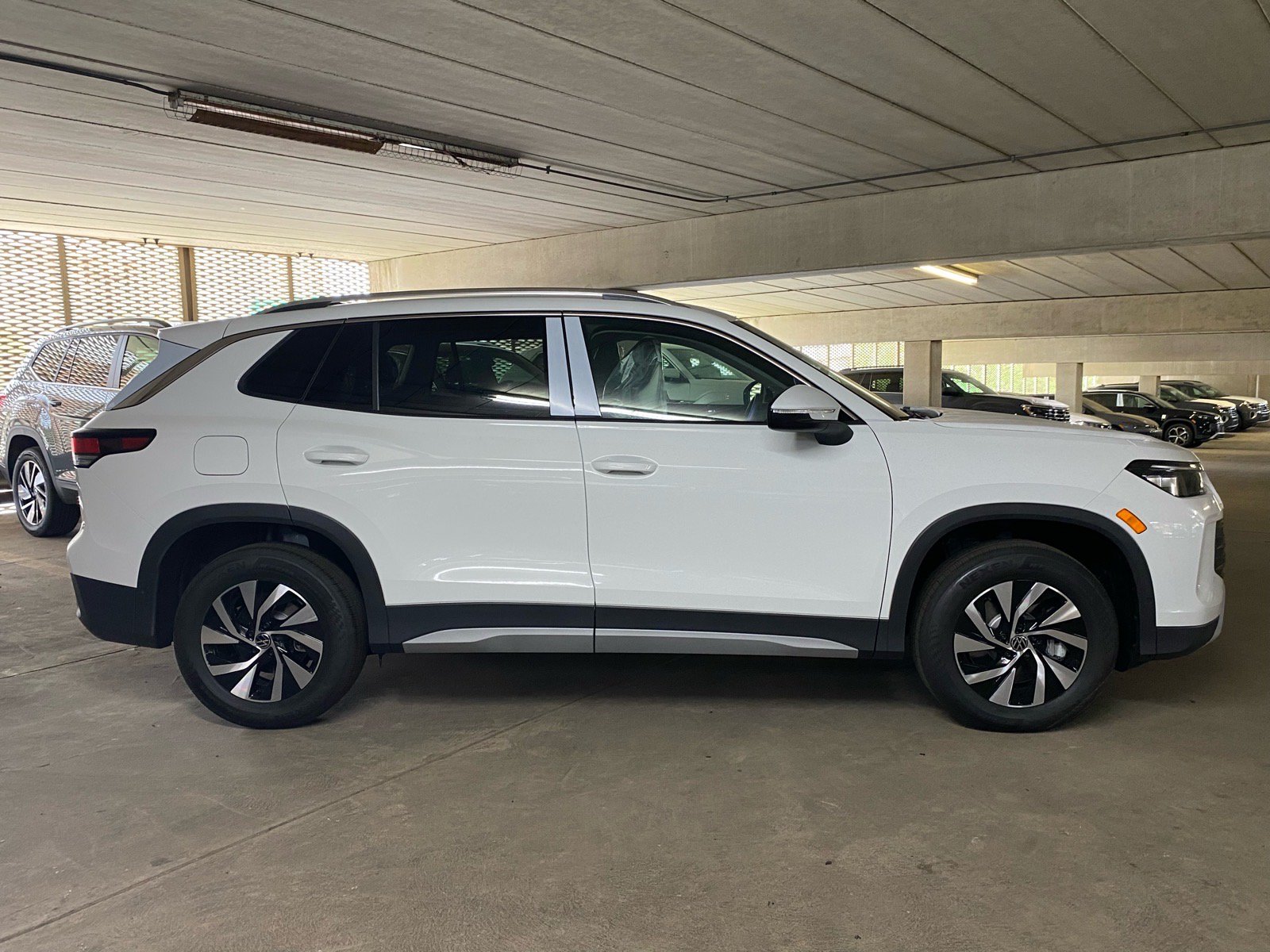 New 2026 Volkswagen Tiguan S AWD/4WD image 2