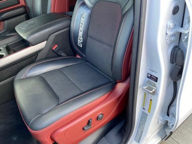 Used 2025 RAM 1500 Rebel AWD/4WD image 17