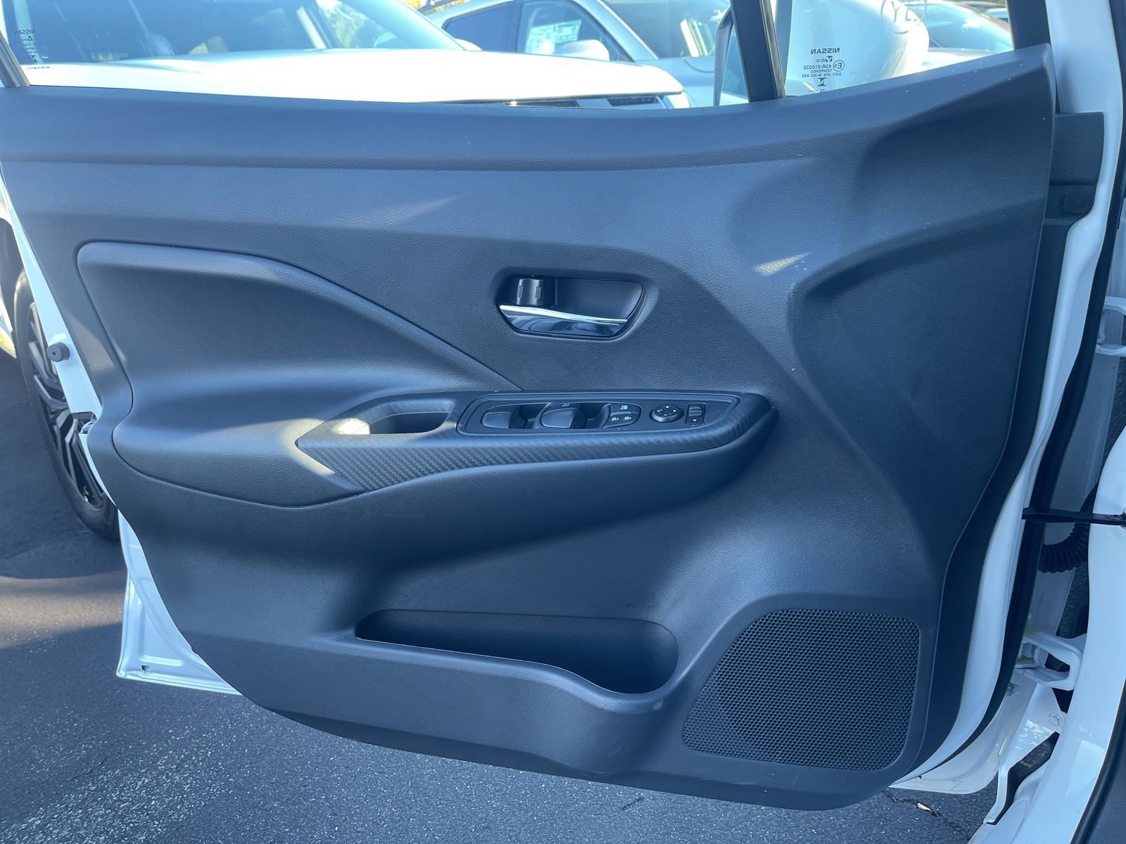 New 2025 Nissan Versa SV w/ Trunk Package image 32