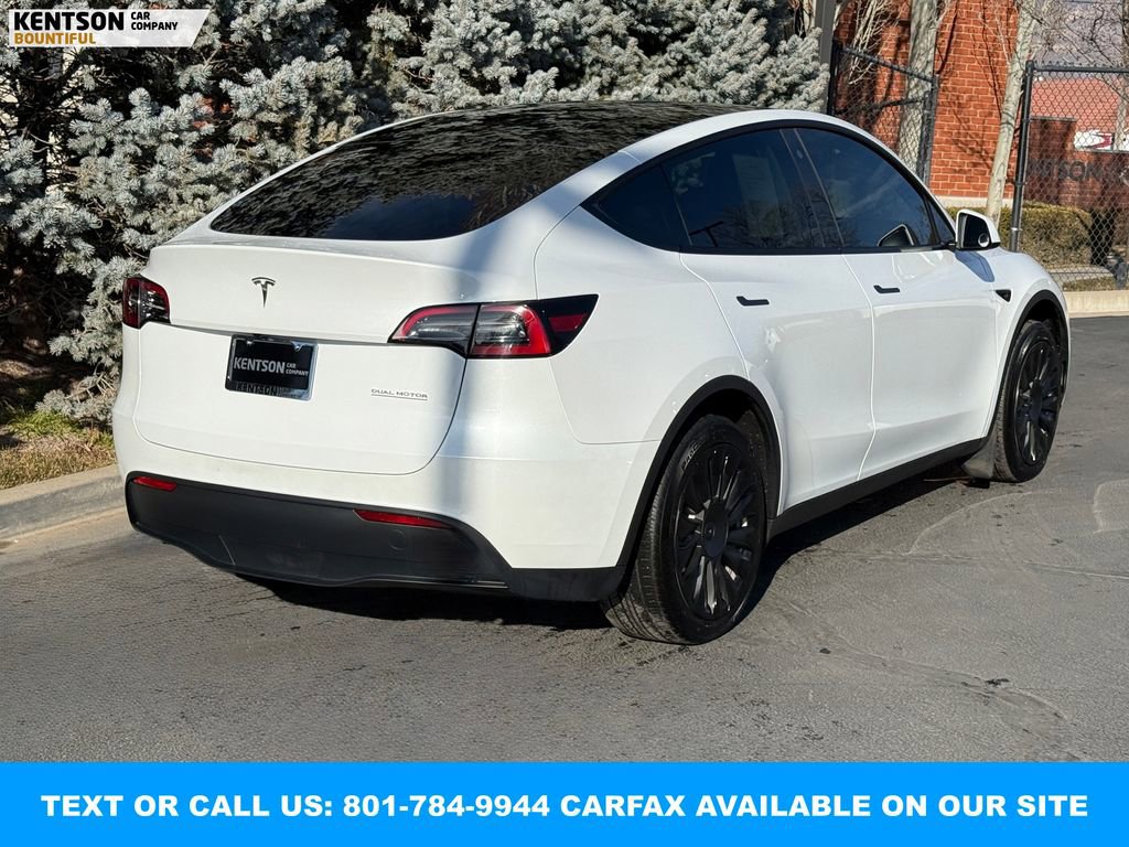 Used 2023 Tesla Model Y Long Range image 9