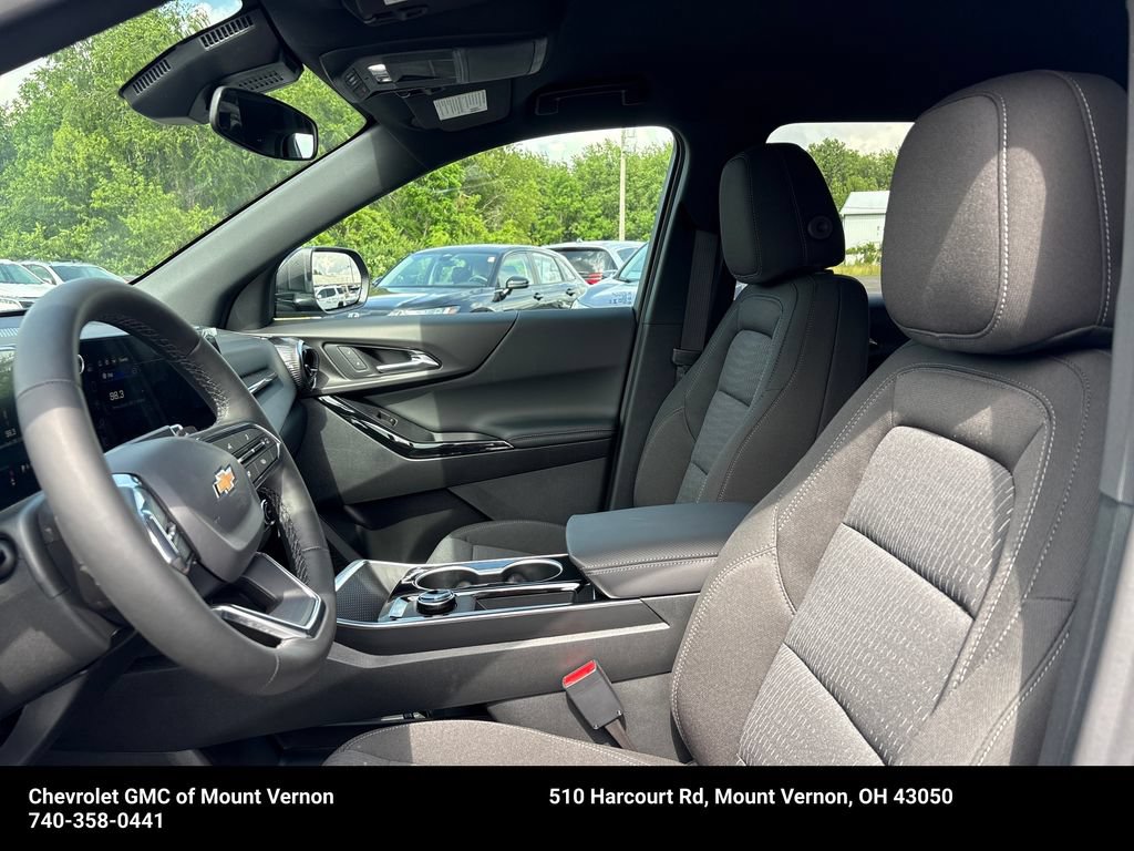 New 2026 Chevrolet Equinox LT w/ LPO, Floor Liner Package AWD/4WD image 12