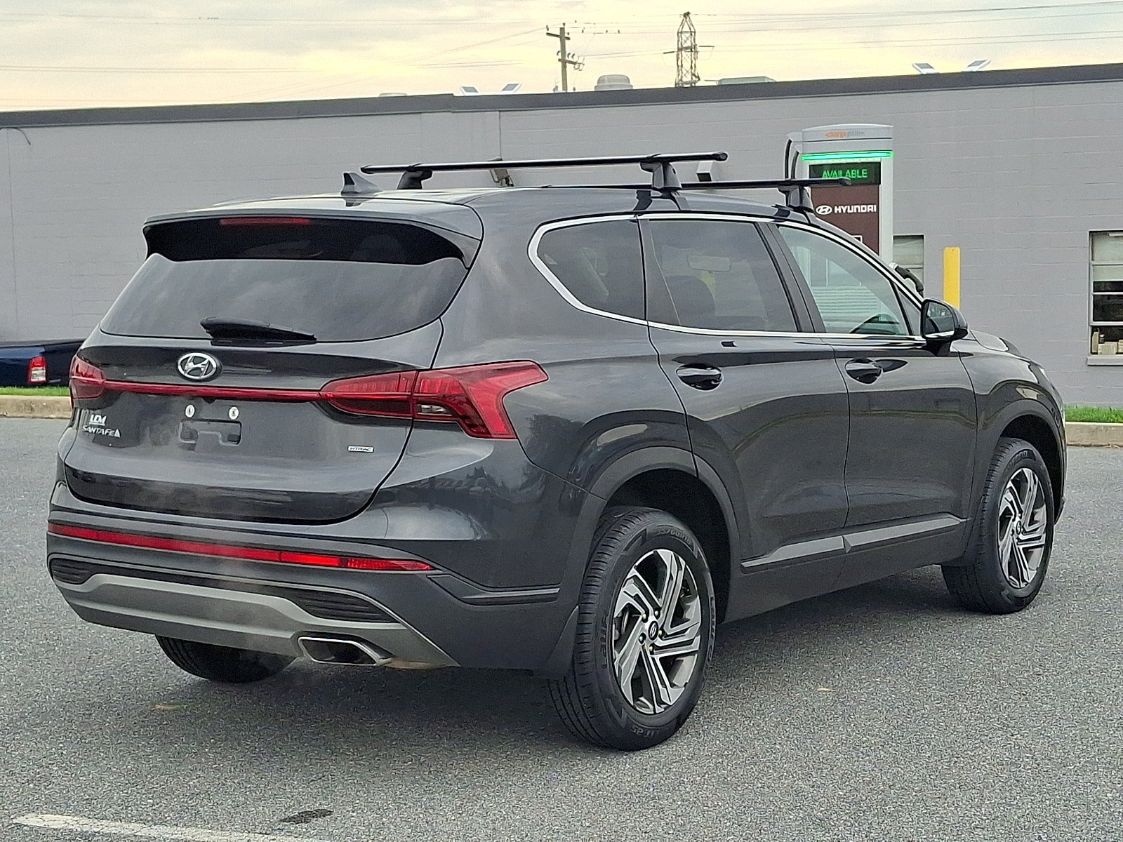 Certified 2023 Hyundai Santa Fe SE AWD/4WD image 5