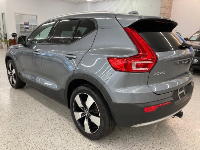 Used 2019 Volvo XC40 T5 Momentum image 6