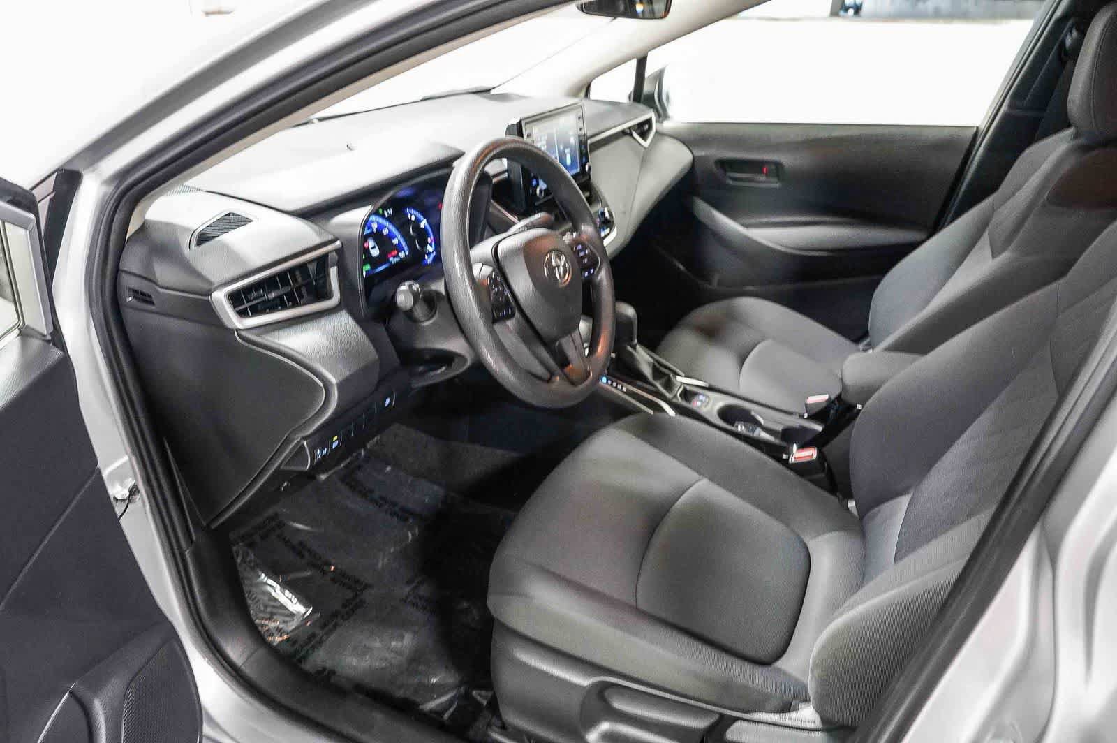Certified 2022 Toyota Corolla LE FWD image 18
