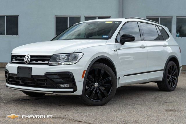 Used 2021 Volkswagen Tiguan SE R-Line image 1