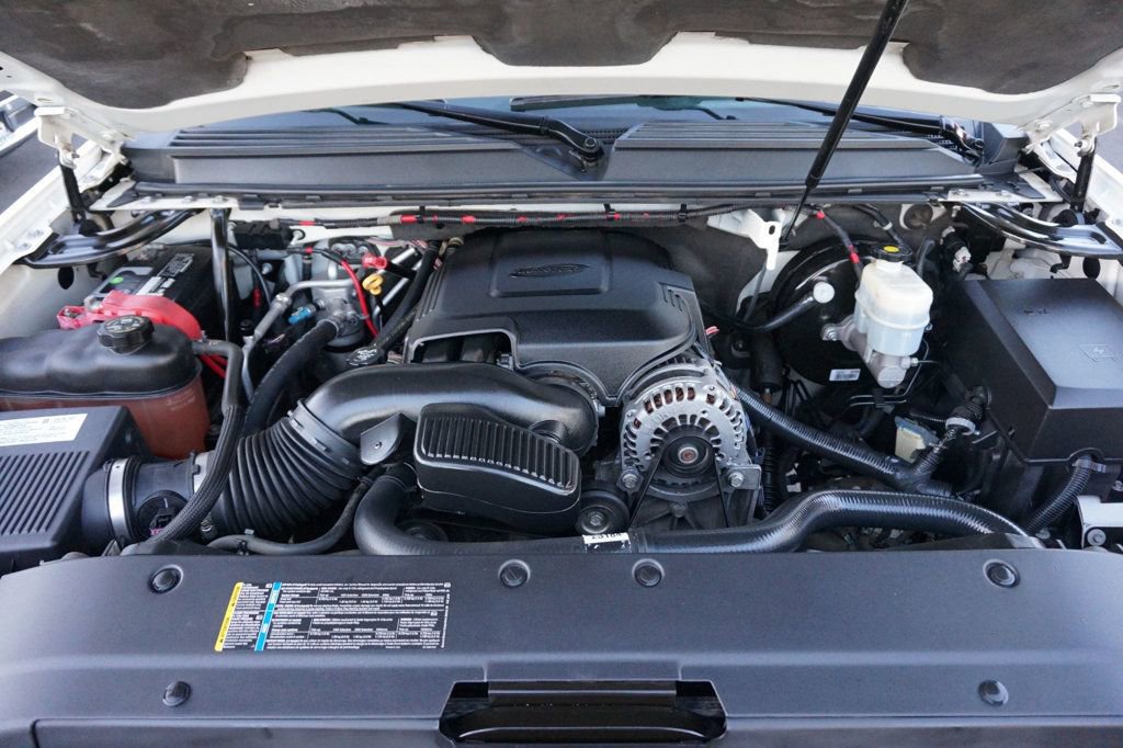 Used 2008 Chevrolet Tahoe LTZ w/ LTZ Preferred Equipment Group image 11