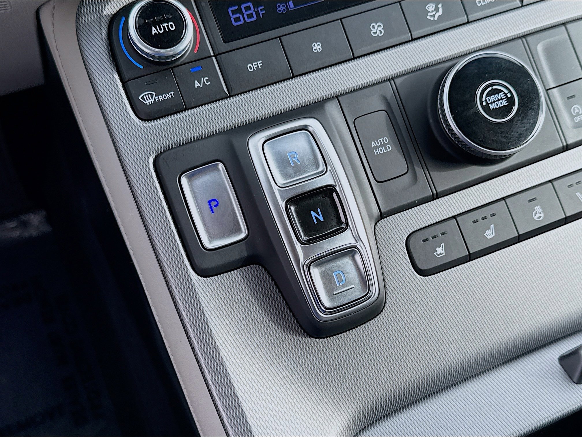 Used 2024 Hyundai Palisade Limited image 14