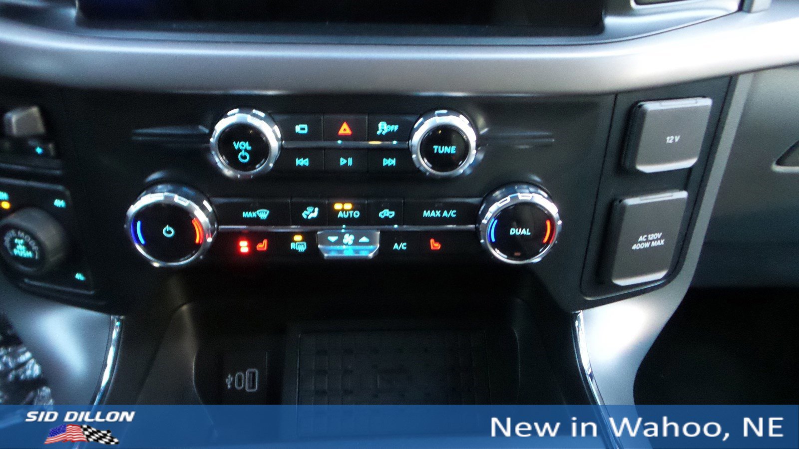 New 2025 Ford F150 XLT w/ Equipment Group 302A MID image 17