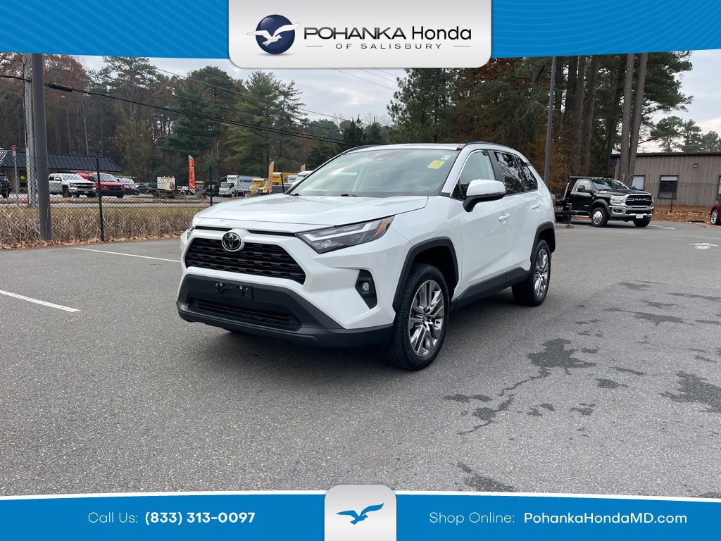 Used 2023 Toyota RAV4 XLE Premium image 1