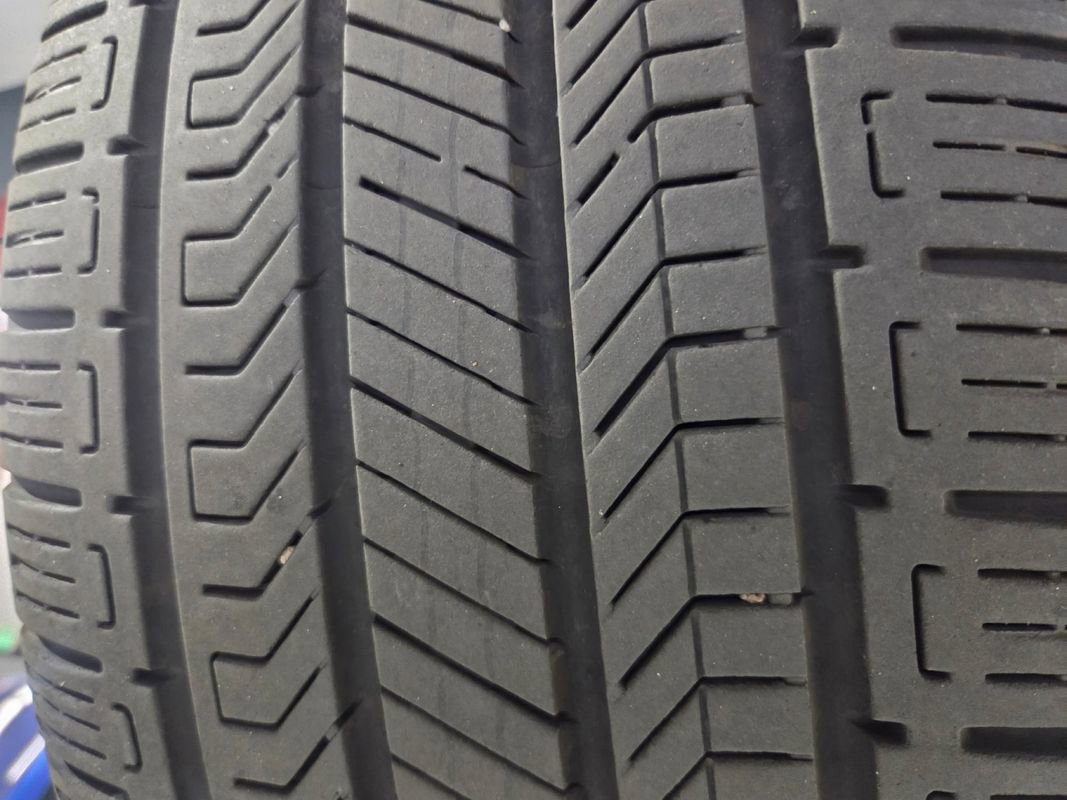 Used 2024 Chevrolet Equinox EV RS w/ Active Safety Package 3 FWD image 5