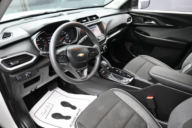 Used 2021 Chevrolet TrailBlazer LS FWD image 19