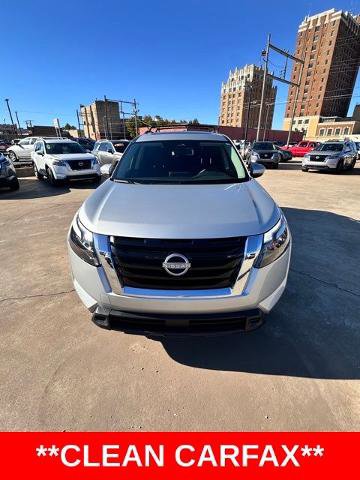 Certified 2024 Nissan Pathfinder SV w/ SV Premium Package image 2