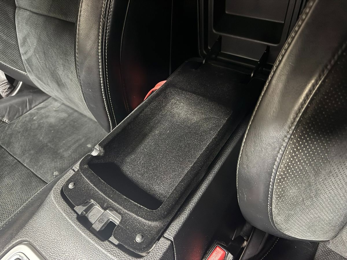 Used 2014 Jeep Grand Cherokee SRT AWD/4WD image 37