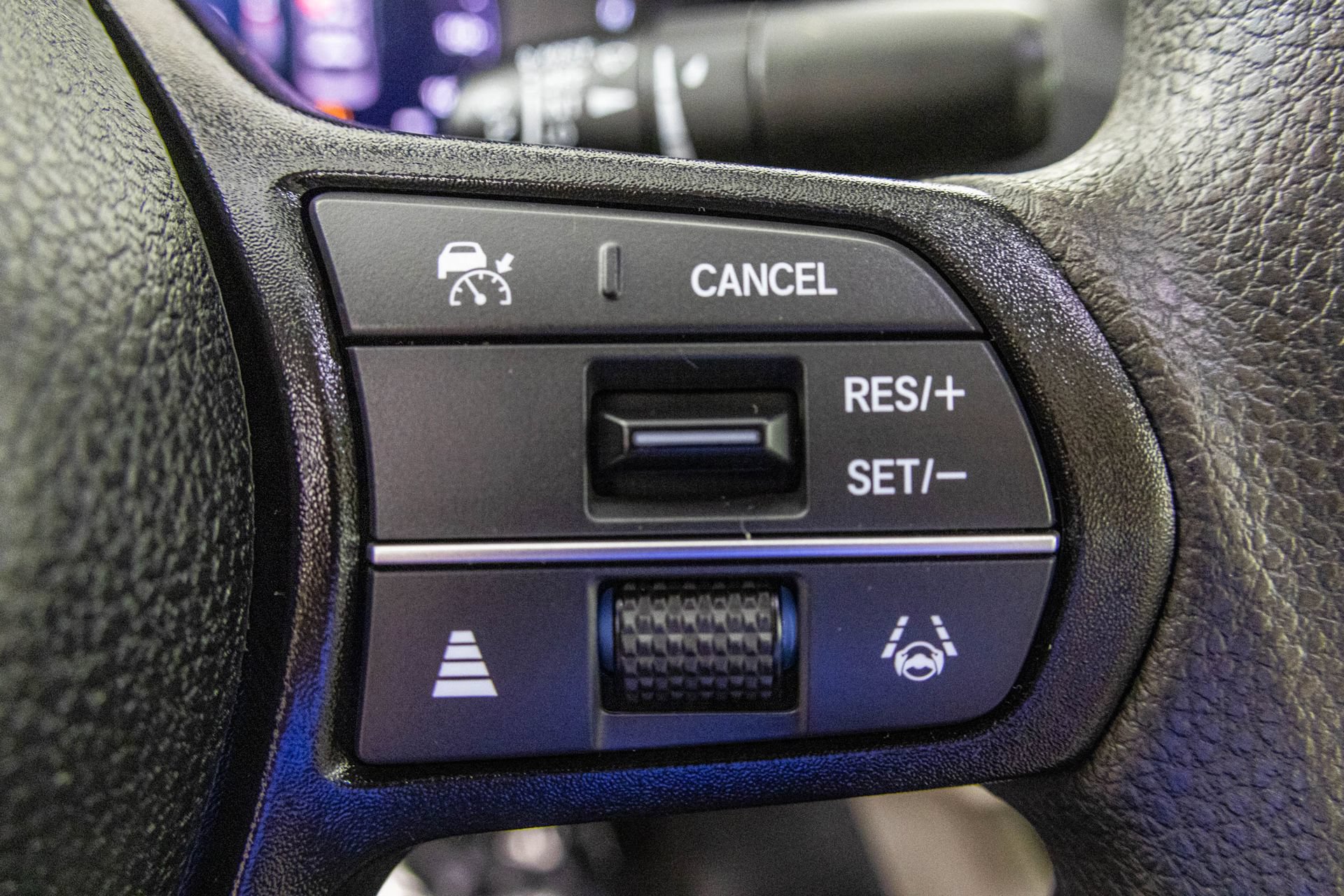Used 2025 Honda Accord SE image 31