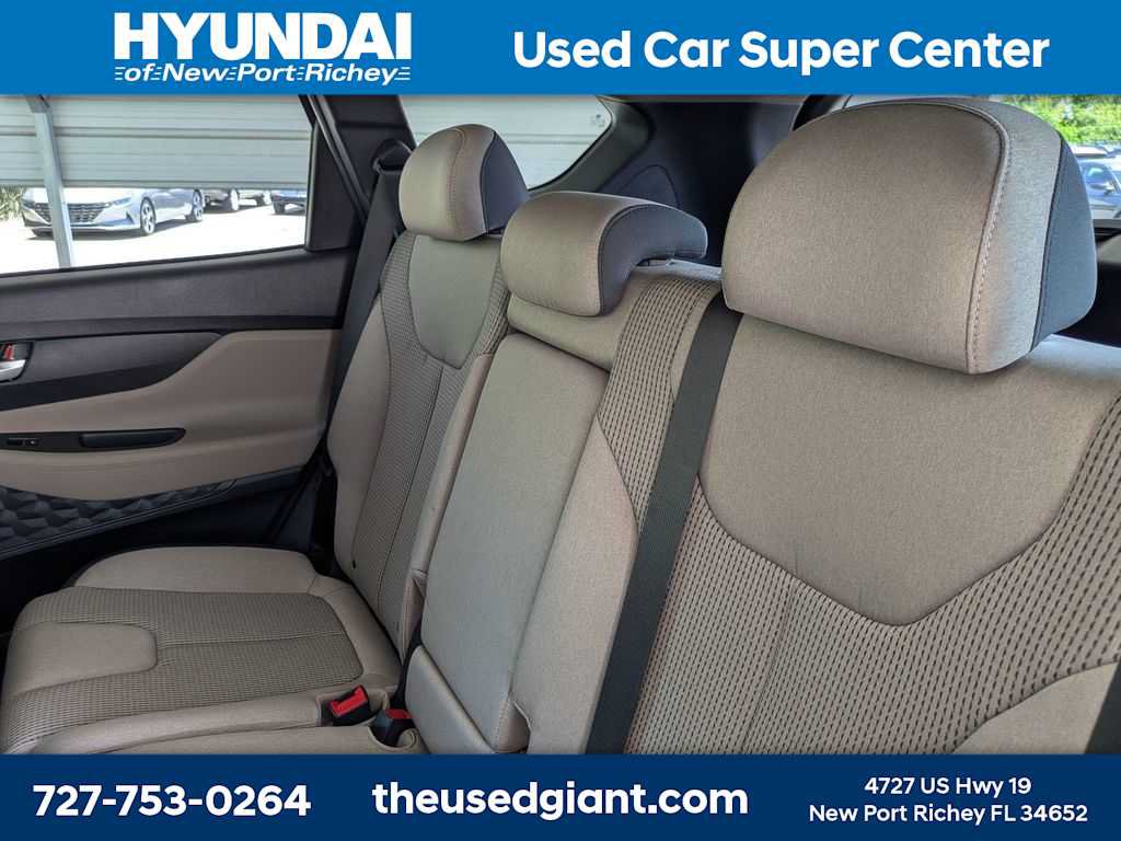 Used 2023 Hyundai Santa Fe SEL FWD image 15