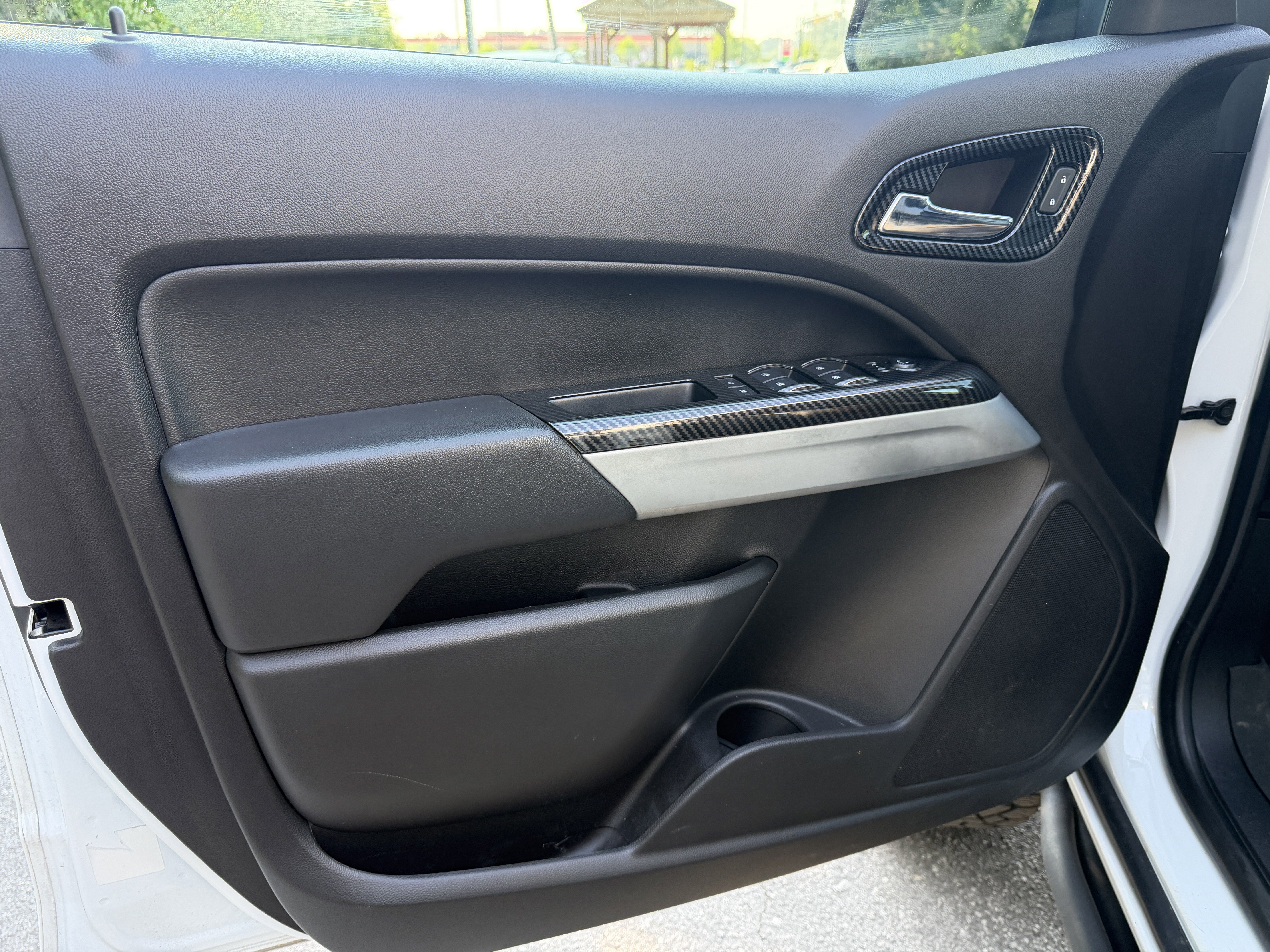 Used 2017 Chevrolet Colorado ZR2 AWD/4WD image 5