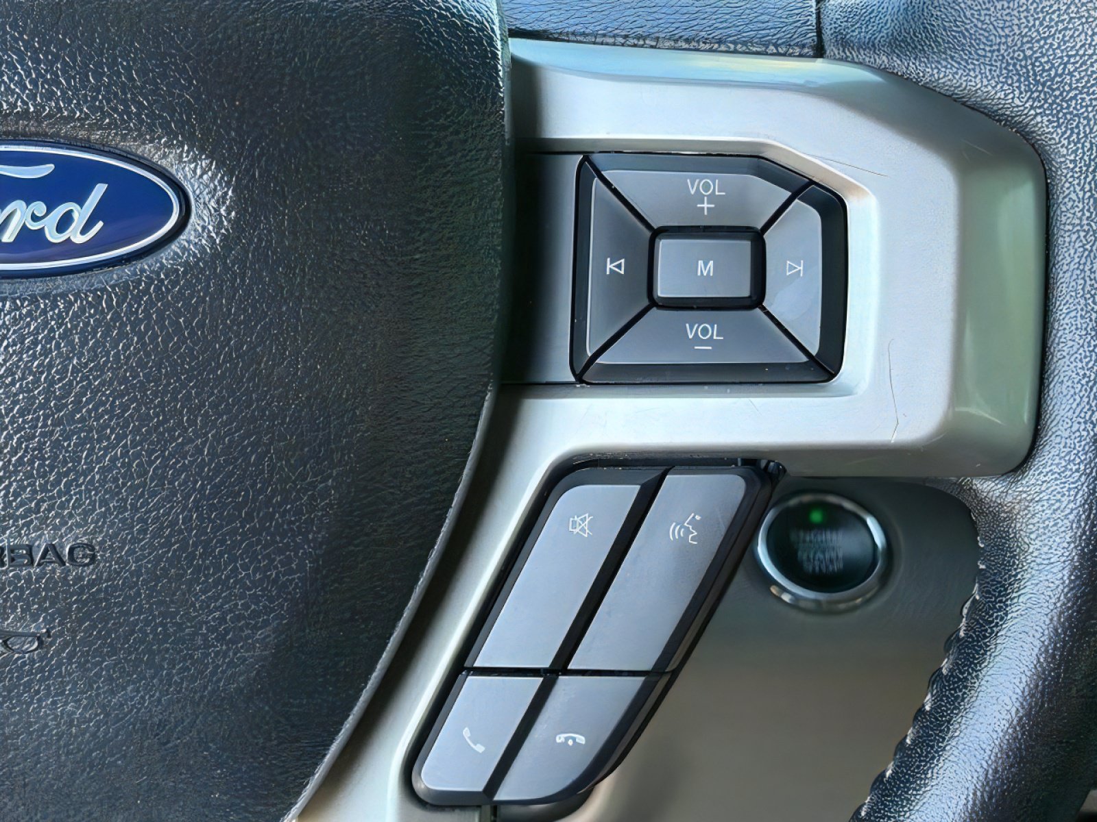 Used 2020 Ford F150 Lariat AWD/4WD image 22