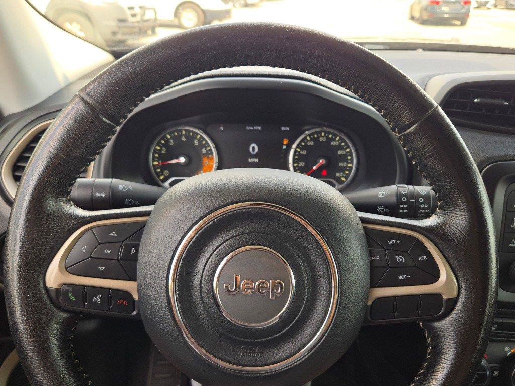 Used 2017 Jeep Renegade Limited AWD/4WD image 29
